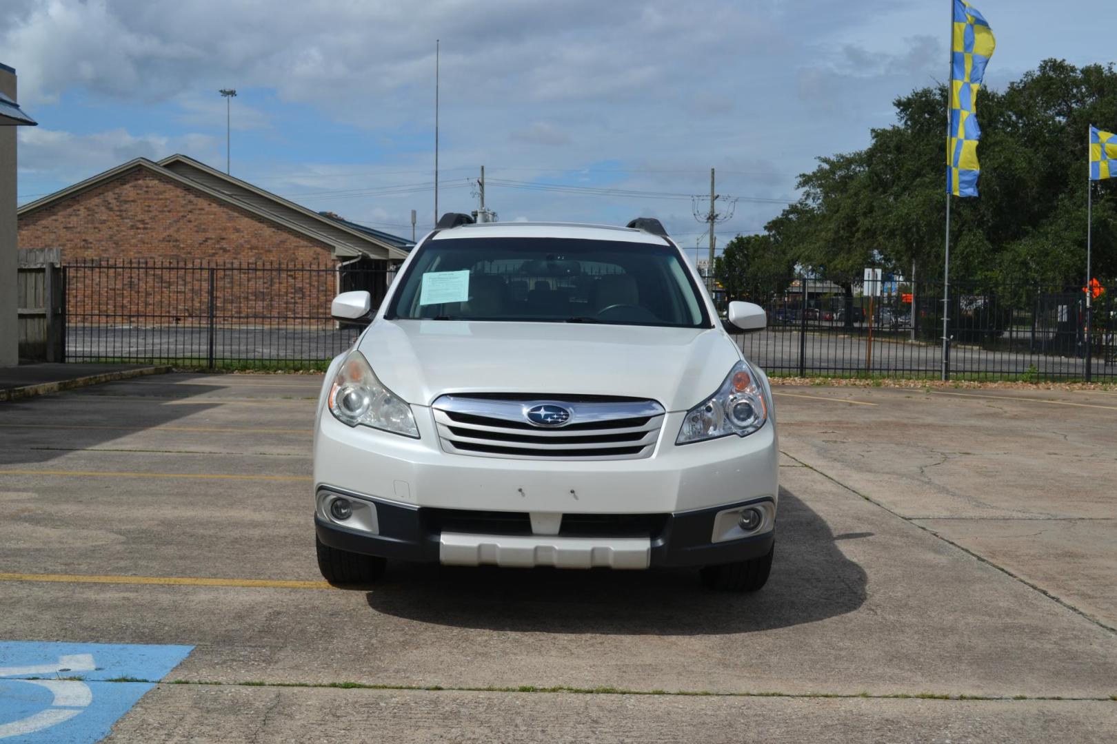 2011 Satin White Pearl /Warm Ivory Leather Interior Subaru Outback 3.6R Limited (4S4BREKC2B2) with an 3.6L H6 DOHC 24V engine, 5-Speed Automatic transmission, located at 1355 North 11th Street, Beaumont, 77702, (409) 832-0006, 30.094290, -94.130096 - Photo#7